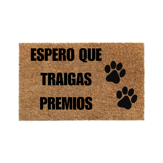 Espero que traigas premios-thedoormat.cl